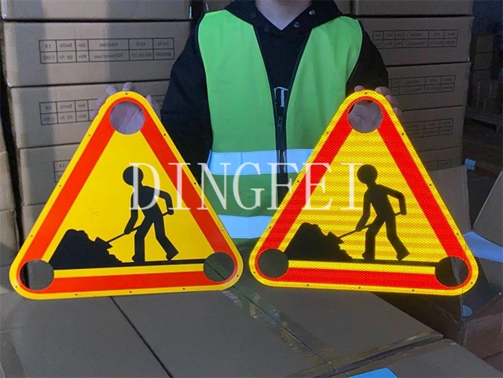 AK5 Warning Triangle Sign