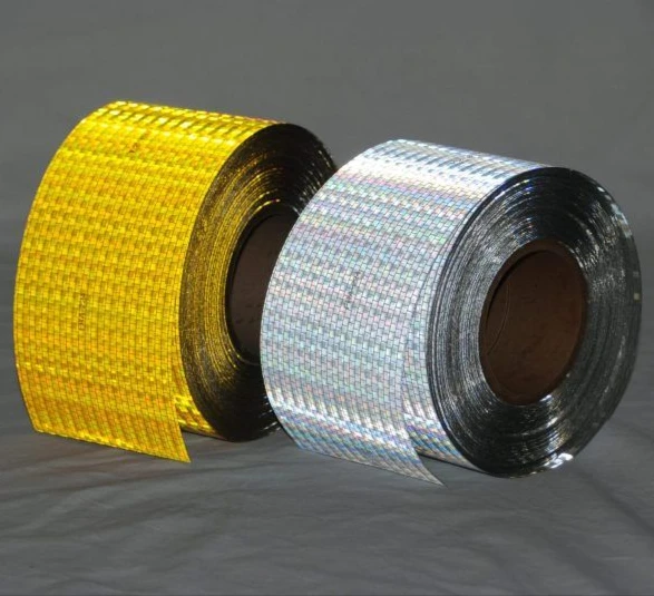 Bandă retro reflectorizantă FRA 224